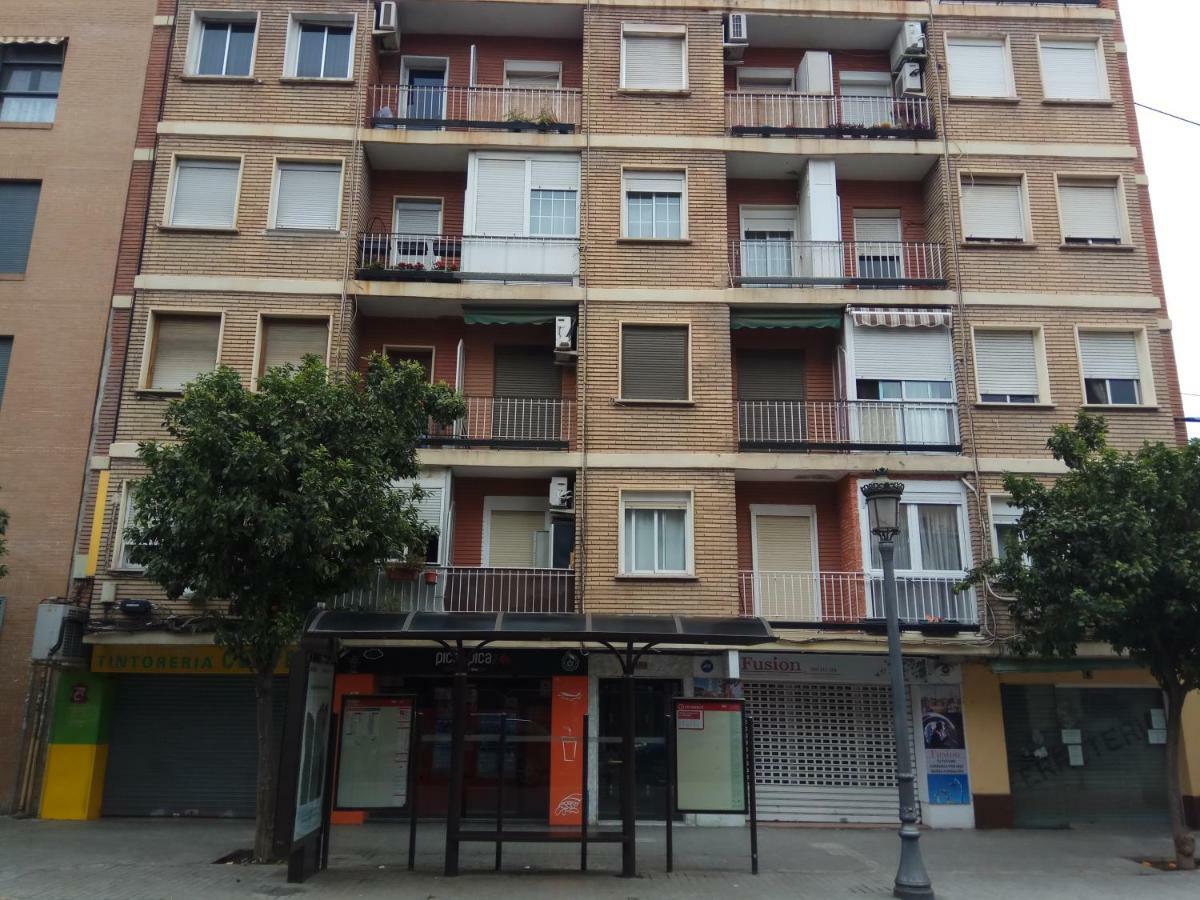 Burjassot Mestalla Valencia Exterior photo
